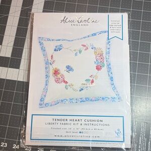Alice Caroline Tender Heart Cushion Kit - Floral Blue & Pink